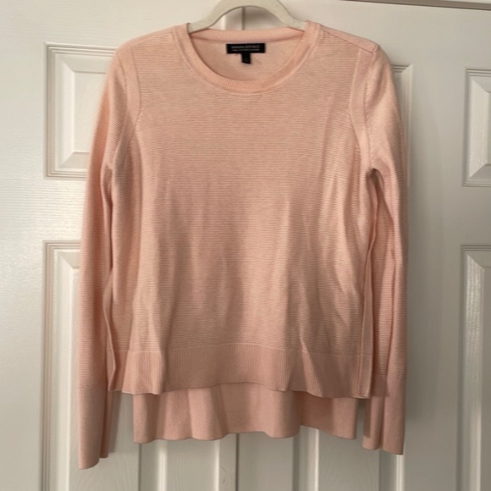 Banana Republic Women’s Blush Pink Pima Cotton Cashmere Sweater! Size Medium.